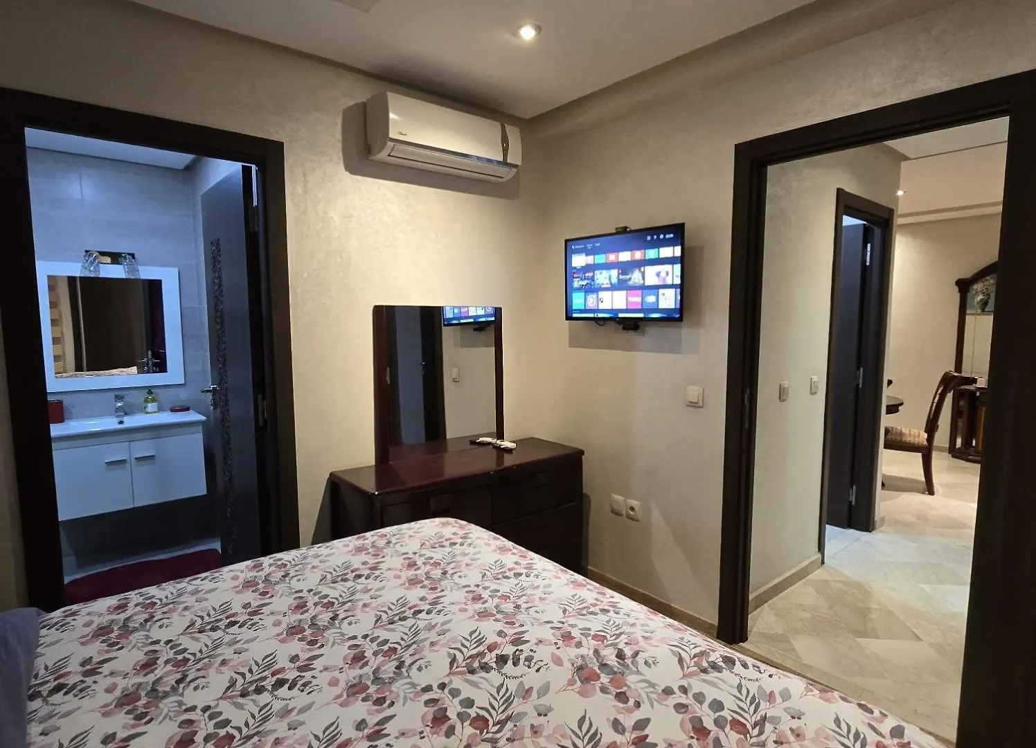 Daire Appartement Centre Ville Residence Avec 2 Piscines Marakeş Fas