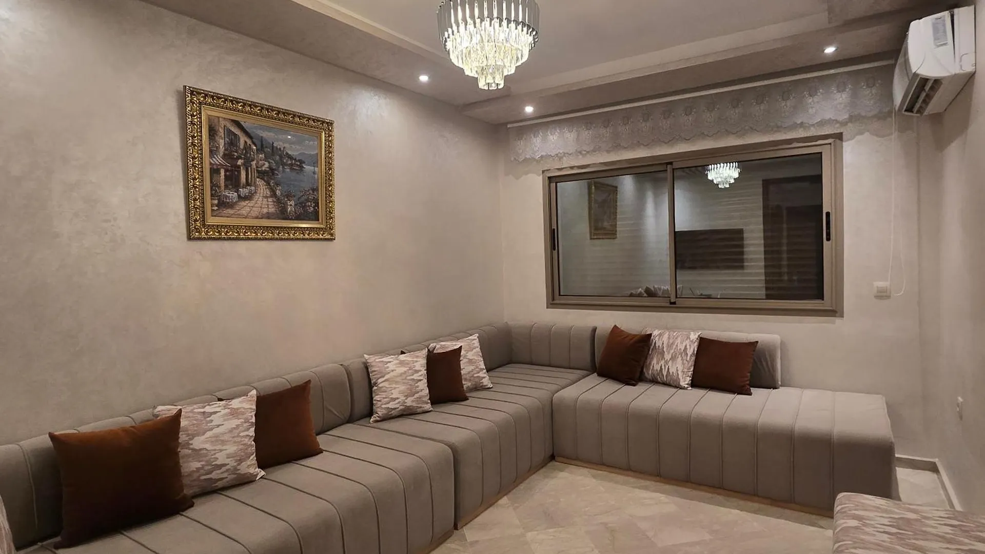 Apartment Appartement Centre Ville Residence Avec 2 Piscines Marrakesh Morocco